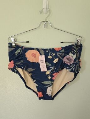 Lime Ricki | NWT Navy Floral Mid Rise Ruched Swim Bottoms Size XL